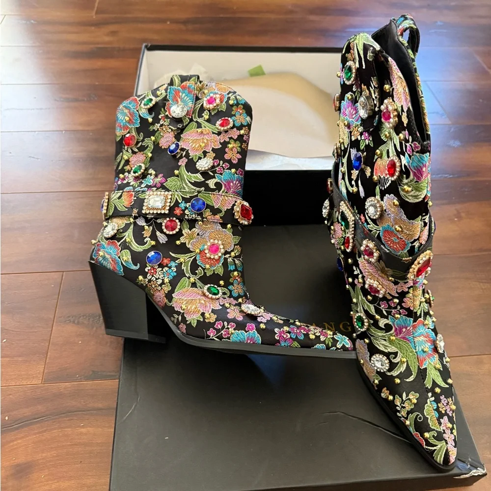 Floral Embellished Heeled Boots - Picture 3 of 5